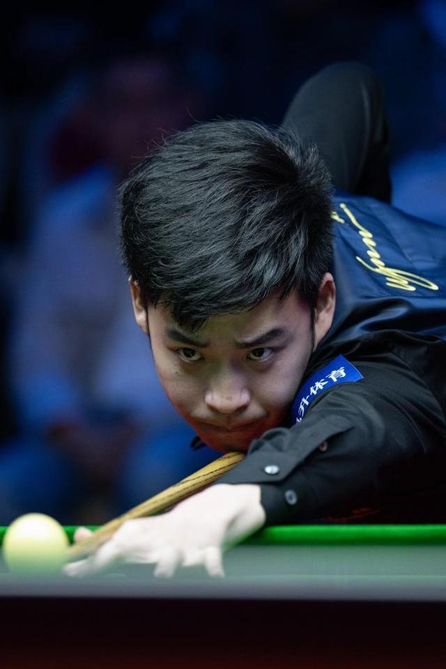 两人牌技无 两人牌技无