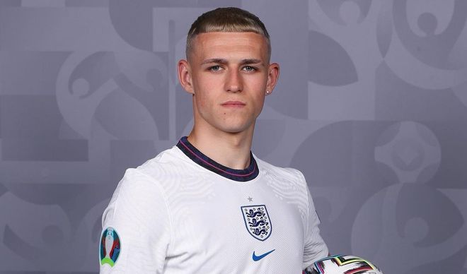 在一张四方 在一张四方