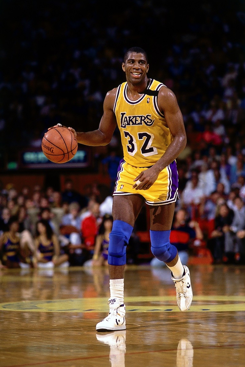 加更衣室裂 加更衣室裂